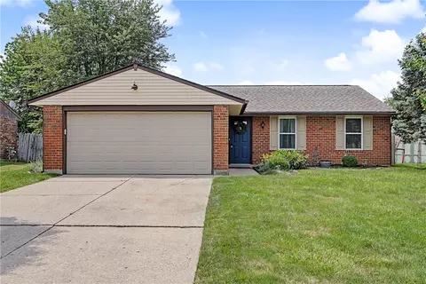 6078 Shull Rd, Huber Heights, OH 45424