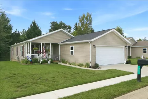 424 Park Hills Xing, Fairborn, OH 45324