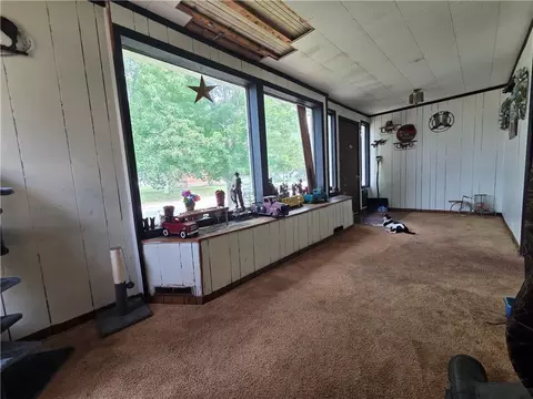 Exterior - 224 E Wayne St, Celina, OH 45822 photo 3 of 8