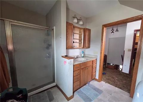 Bath - 224 E Wayne St, Celina, OH 45822 photo 3 of 3