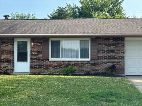 4546 Sydenham Rd, Englewood, OH 45322