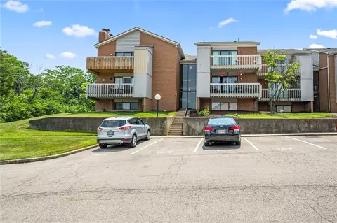 1116 Eagle Feather Cir, West Carrollton, OH 45449