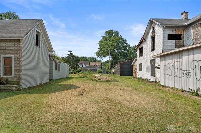 818 Xenia Ave, Dayton, OH 45410