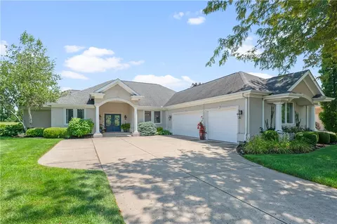 10 Galaton Ct, Miamisburg, OH 45342