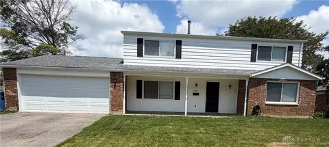 4541 Penhurst Pl, Huber Heights, OH 45424