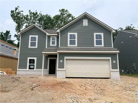 313 Autumn Ct, Clayton, OH 45315