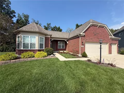 1153 Westover Rd, Beavercreek, OH 45385