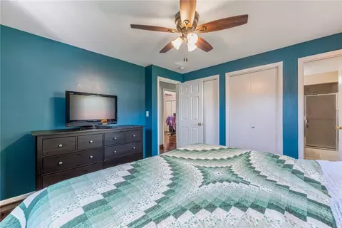 Bedroom - 5375 Marshall Rd, Centerville, OH 45429 photo 2 of 2