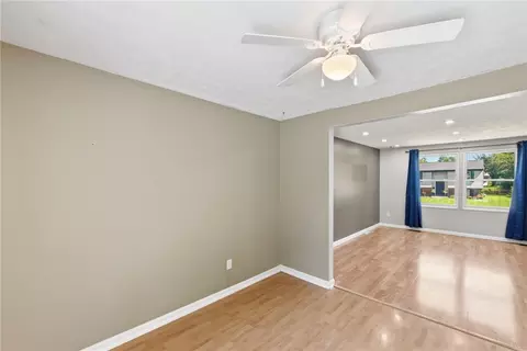 Living - 487 Brunswick Dr, Forest Park, OH 45240 photo 2 of 8