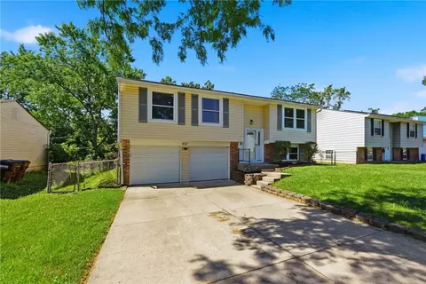 Exterior - 487 Brunswick Dr, Forest Park, OH 45240 photo 3 of 13