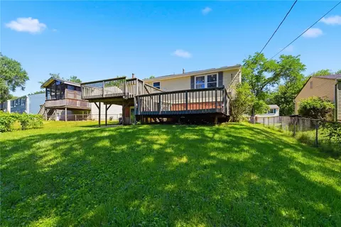 Exterior - 487 Brunswick Dr, Forest Park, OH 45240 photo 10 of 13