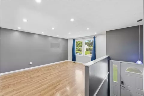 Living - 487 Brunswick Dr, Forest Park, OH 45240 photo 1 of 8