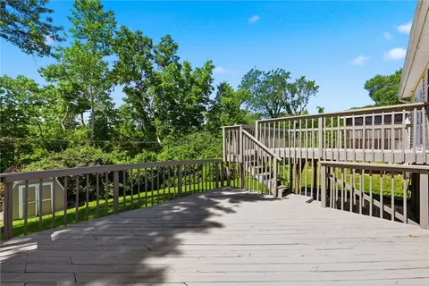Exterior - 487 Brunswick Dr, Forest Park, OH 45240 photo 6 of 13