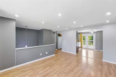 Living - 487 Brunswick Dr, Forest Park, OH 45240 photo 3 of 8