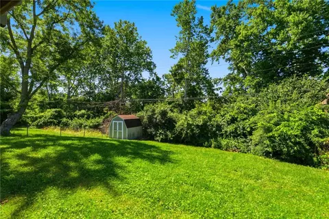 Exterior - 487 Brunswick Dr, Forest Park, OH 45240 photo 12 of 13