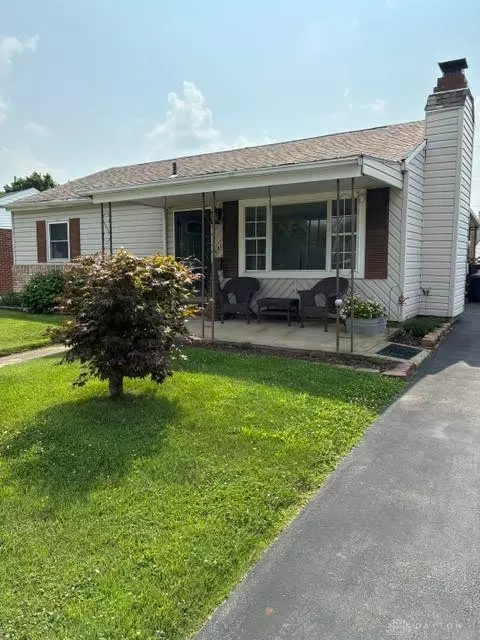 481 Cleary Dr, Fairborn, OH 45324