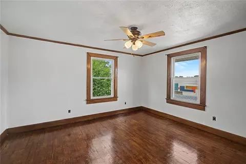 Bedroom - 11 E Dayton Dr, Fairborn, OH 45324 photo 5 of 6