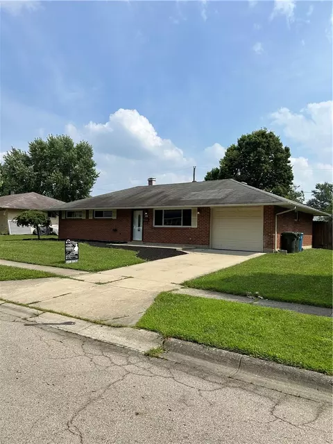 5814 Beth Rd, Huber Heights, OH 45424
