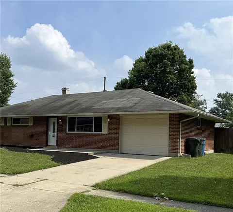 5814 Beth Rd, Huber Heights, OH 45424