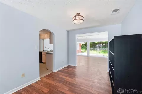 Living - 111 Westhaven Dr, Kettering, OH 45429 photo 9 of 19