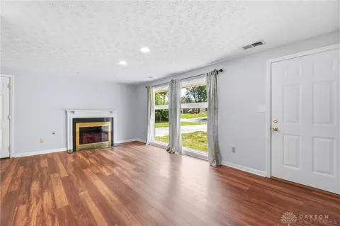 Living - 111 Westhaven Dr, Kettering, OH 45429 photo 1 of 19