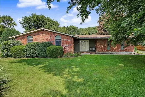 115 Michaels Rd, Tipp City, OH 45371