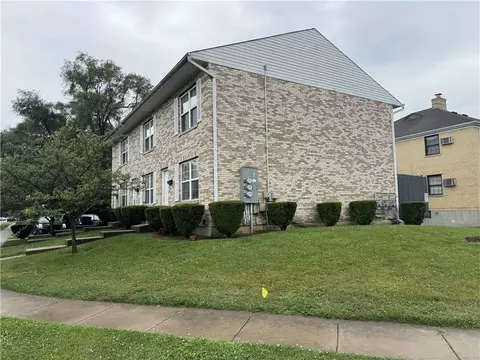 2235 San Rae Dr, Kettering, OH 45419 photo 2