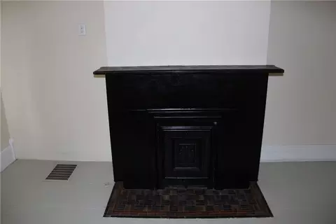 619 Hickory St, Dayton, OH 45410 photo 4