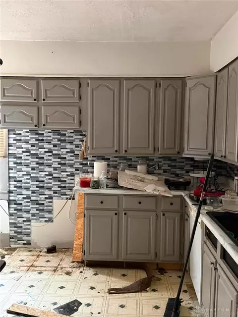 Kitchen - 249 E Main St, Gettysburg, OH 45328 photo 2 of 3