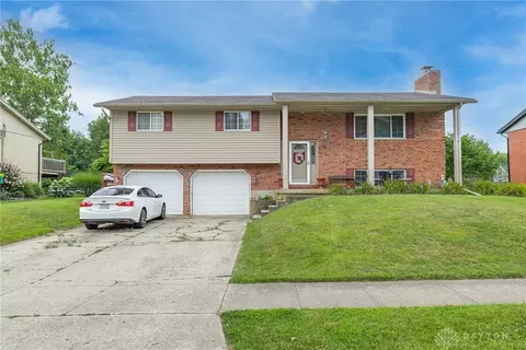 124 Sue Dr, Germantown, OH 45327