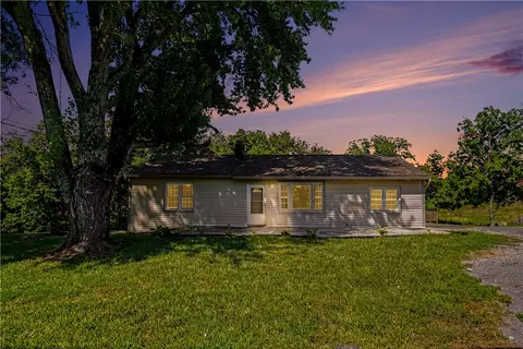 2154 Stubbs Mill Rd, Lebanon, OH 45036