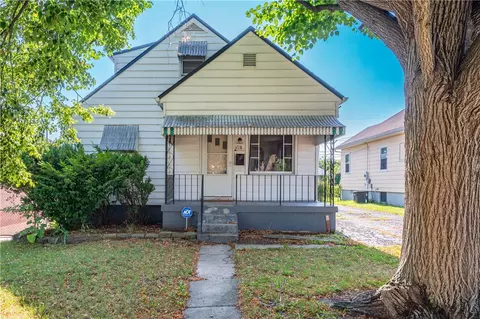 1718 Fauver Ave, Dayton, OH 45420