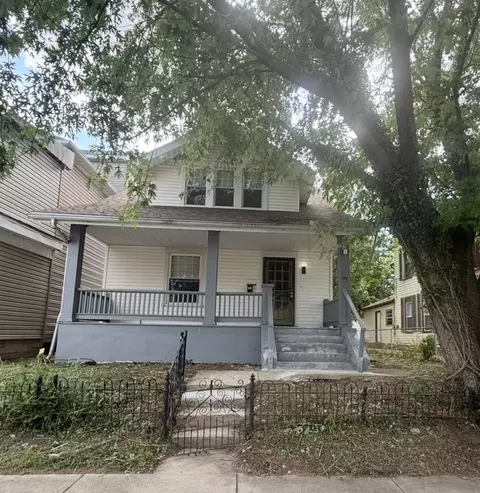 109 S Irwin St, Dayton, OH 45403