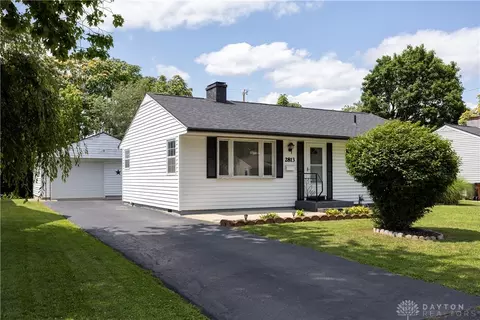 2813 Purdue Dr, Kettering, OH 45420