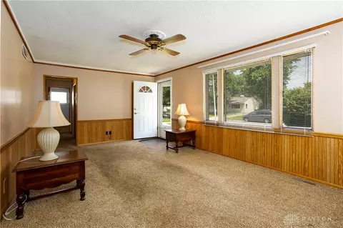 Living - 2813 Purdue Dr, Kettering, OH 45420 photo 1 of 2