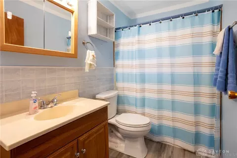 Bath - 2813 Purdue Dr, Kettering, OH 45420 photo 1 of 1
