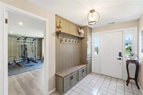 Entry Way - 3100 E Cunnington Ln, Kettering, OH 45420 photo 1 of 3