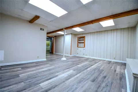 Living - 3621 Strathmoor Dr, Kettering, OH 45429 photo 7 of 7