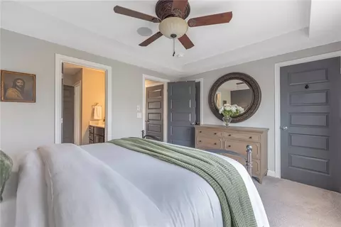 Bedroom - 40 N Center St, Springfield, OH 45502 photo 4 of 4