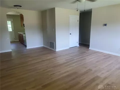 3833 Pobst Dr, Kettering, OH 45420 photo 9