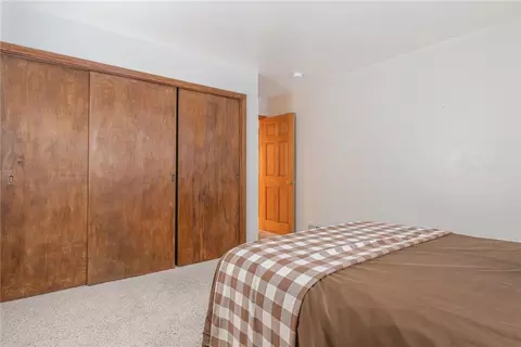 Bedroom - 216 S Pelham Dr, Kettering, OH 45429 photo 1 of 6
