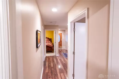 Entry Way - 4363 Trails End Dr, Kettering, OH 45429 photo 4 of 13