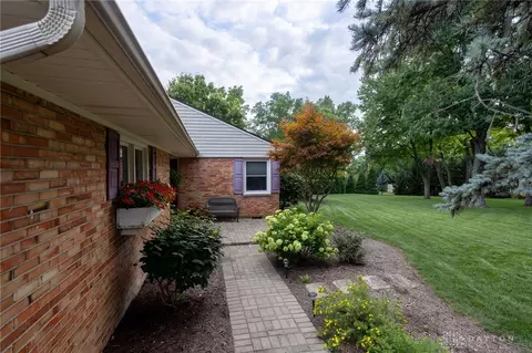 Exterior - 4363 Trails End Dr, Kettering, OH 45429 photo 5 of 26