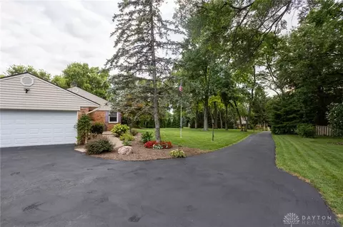 Exterior - 4363 Trails End Dr, Kettering, OH 45429 photo 7 of 26