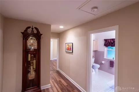 Entry Way - 4363 Trails End Dr, Kettering, OH 45429 photo 2 of 13