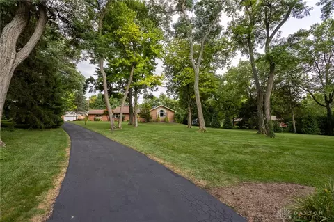 Exterior - 4363 Trails End Dr, Kettering, OH 45429 photo 2 of 26