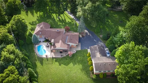 View/Area - 4363 Trails End Dr, Kettering, OH 45429 photo 1 of 5