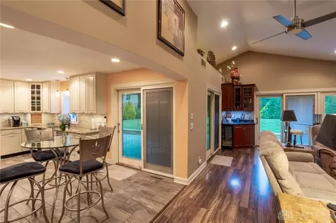 Entry Way - 4363 Trails End Dr, Kettering, OH 45429 photo 11 of 13