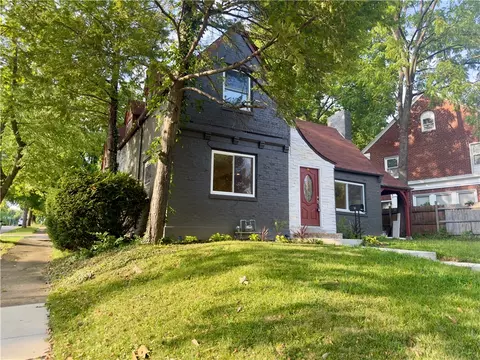 39 Vassar Dr, Dayton, OH 45406