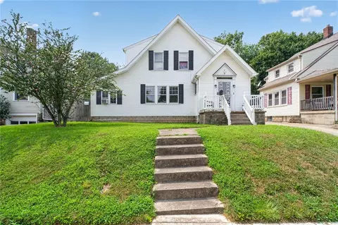 Exterior - 1225 Glenmore Dr, Springfield, OH 45503 photo 1 of 4